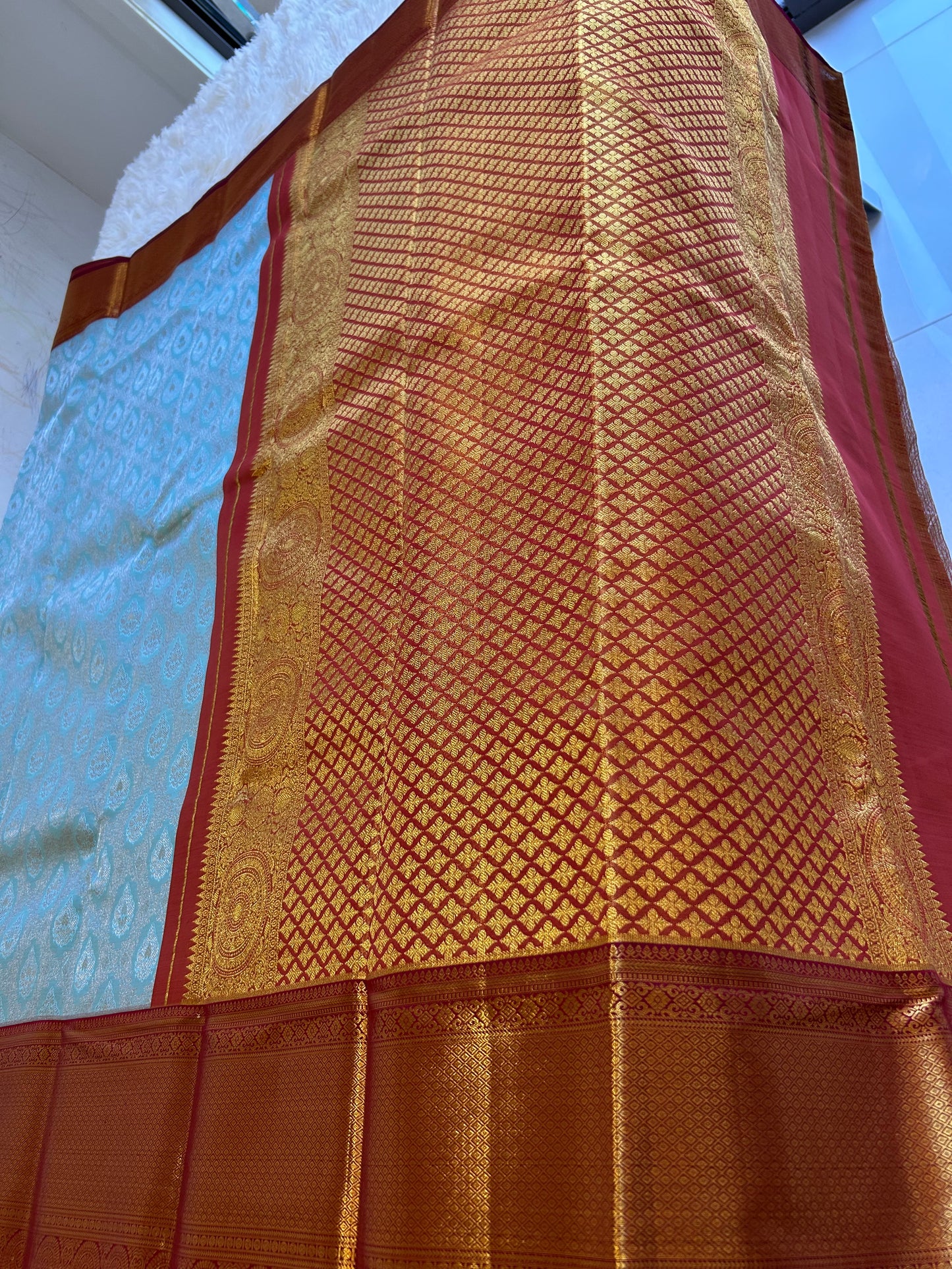 Pure bridal tissue kanjivaram with silk mark certificate
