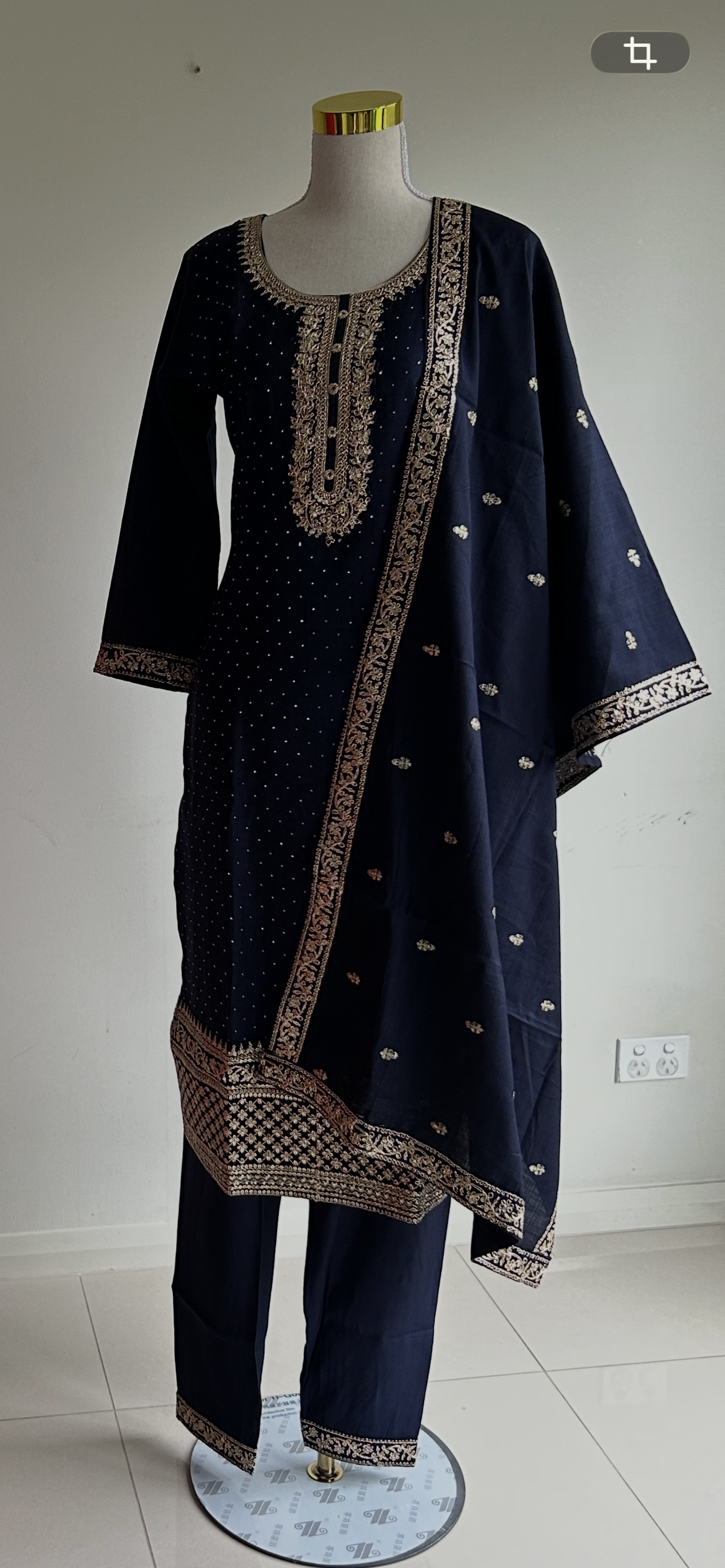 Elegant Navy Blue Embroidered Salwar Suit – Medium (M)