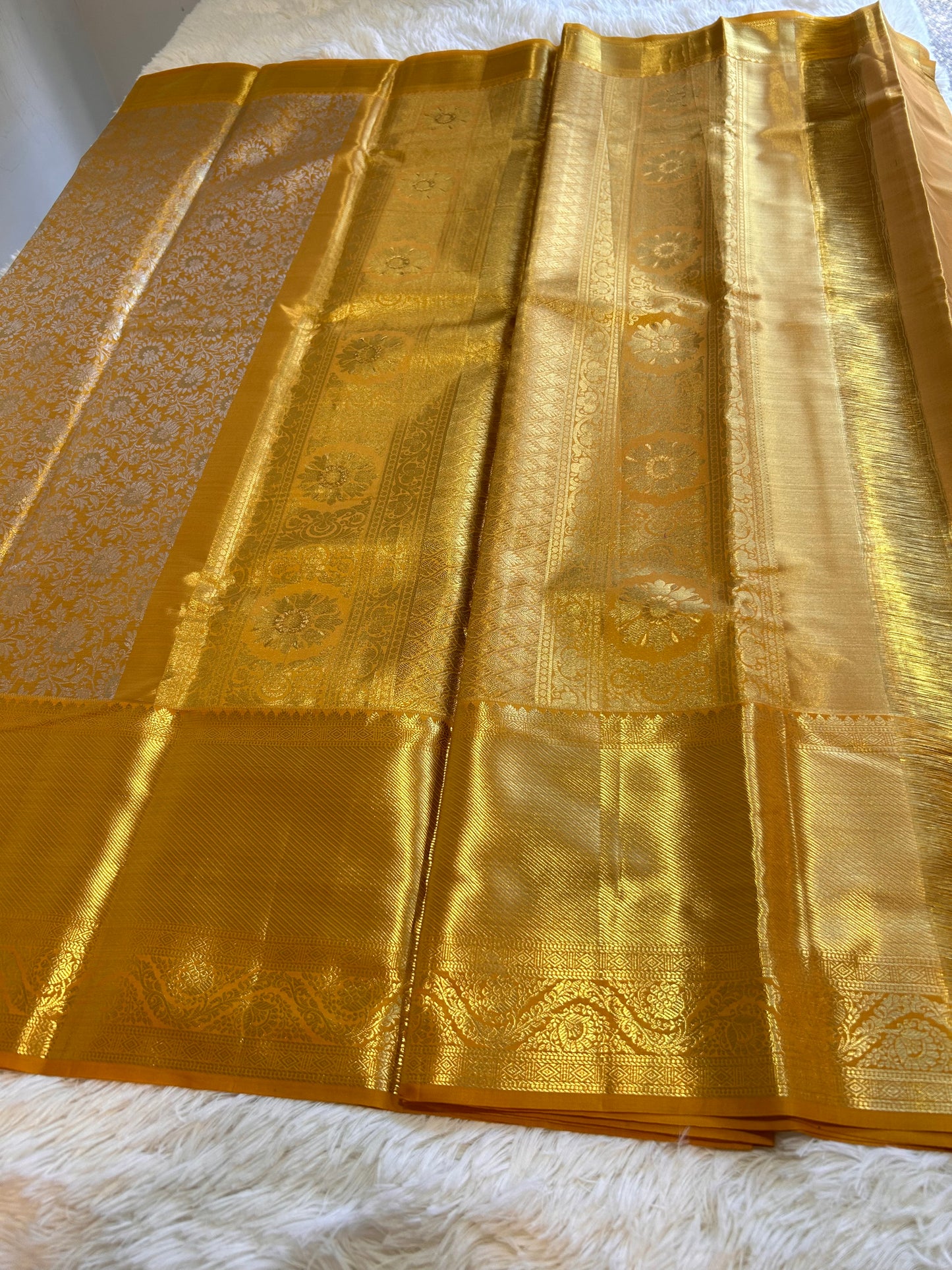 Pure bridal tissue kanjivaram with silk mark certificate