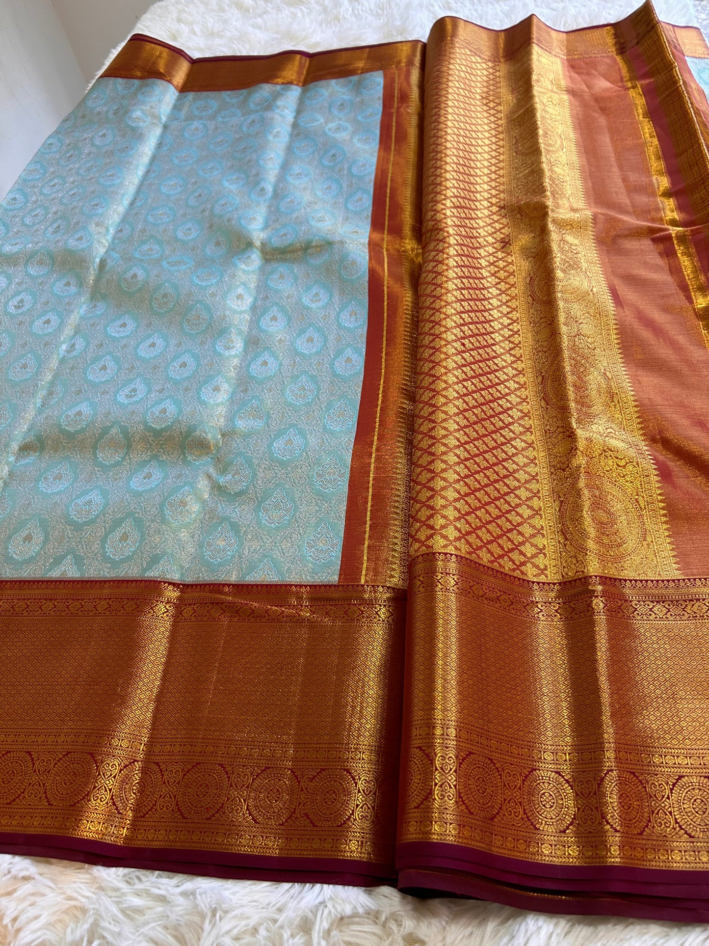 Pure bridal tissue kanjivaram with silk mark certificate