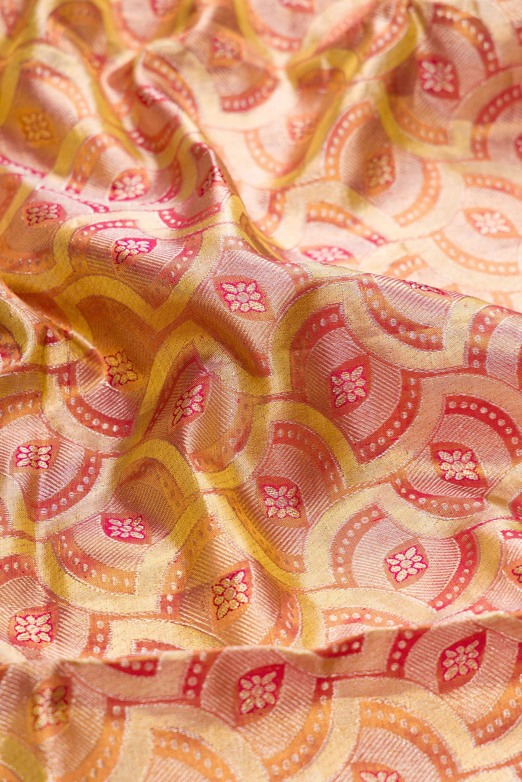 Pure Kanchipuram Silk Saree – Ivory Gold with Pink Zari Weaving